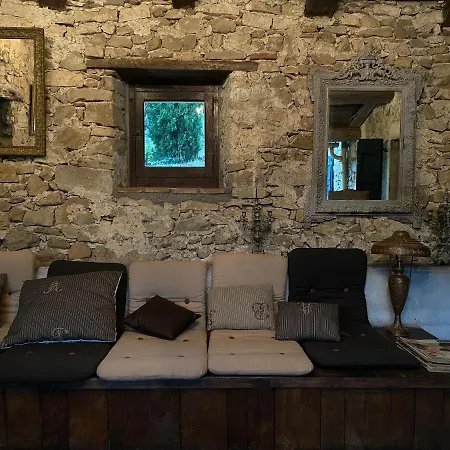 Avec Terrasse Dans Mas Historique Cevenol