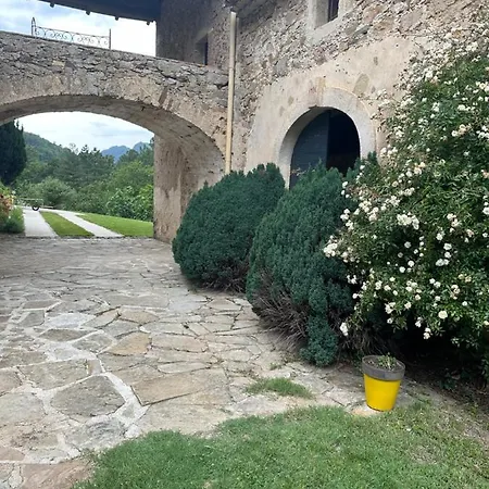 Avec Terrasse Dans Mas Historique Cevenol דירה